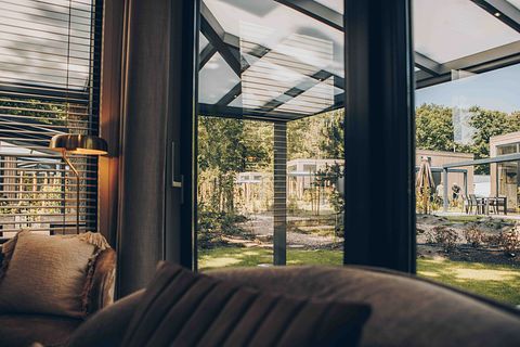 Petit lodge avec bain à remous dans la nature - 3