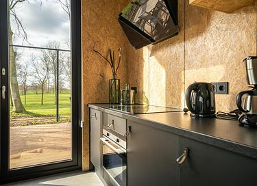 Modern holiday home near the water - 3