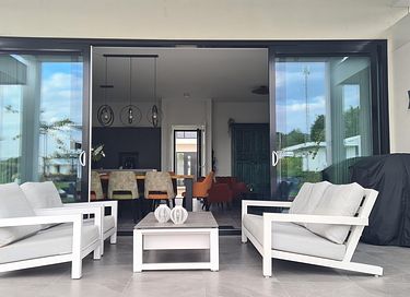 Single-story villa on the waterfront - 4