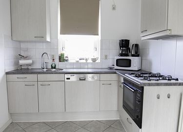 Attractive holiday home 3.5 km from the sea - 12
