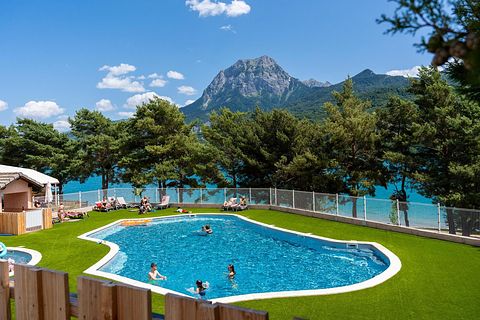 Luxe kamperen aan meer in Frankrijk - 4
