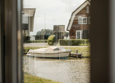 Exclusief genieten in Friesland met uitzicht - 42