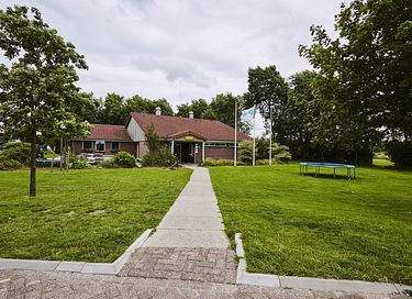 Group accommodation by the Frisian water - 3