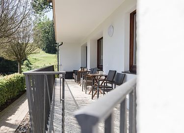 Maison de campagne spacieuse avec sauna privé et cabane de barbecue - 34