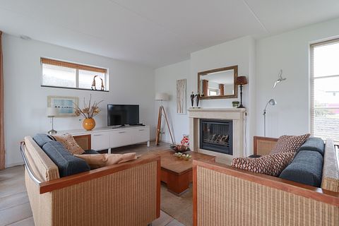 Home with wellness at waterfront resort - 5