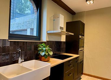 Luxuriöse Familienresidenz mit privatem Hallenbad - 15