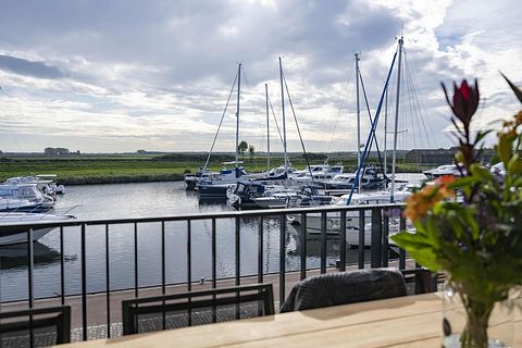 Appartement met havenzicht in Zeeland - 3