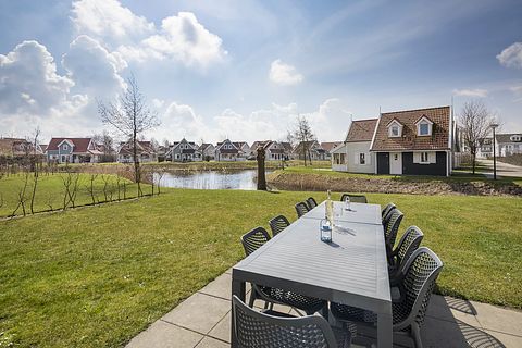 20-persoons villa op een leuk park in Zeeland - 2