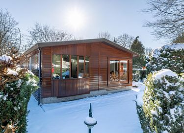 Lodge spacieux dans un parc de vacances - 14