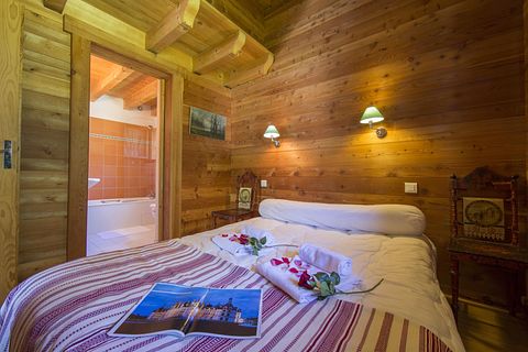 Nice chalet in the mountains with a view - 4