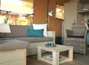 Luxe kamperen aan meer in Frankrijk - 8