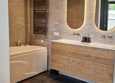 Villa met tuin en wellness aan het water - 27