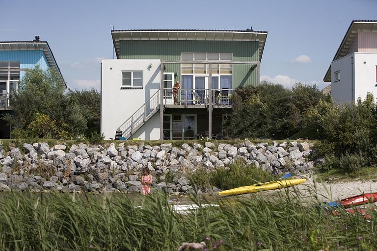 Villa overlooking the IJsselmeer - 1