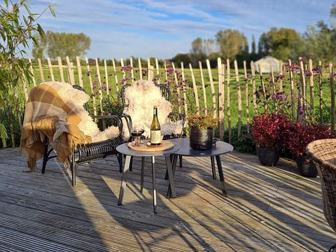 Luxe yurt met houtkachel en privé sanitair - 5