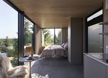 Einzigartiges Spiegelhaus mit Whirlpool in Norwegen - 16