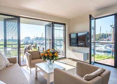 4-person waterfront apartment - 4