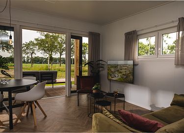 Luxe 4-persoons lodge met privé hottub - 6