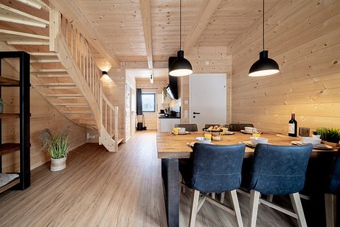 Vrijstaand chalet met bergzicht - 4