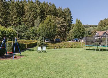 Maison de campagne spacieuse avec sauna privé et cabane de barbecue - 44