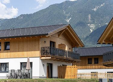 Wellness-Chalet mit Sauna und Bergblick