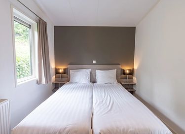 Chalet op mooi vakantiepark in Zuid-Holland - 8