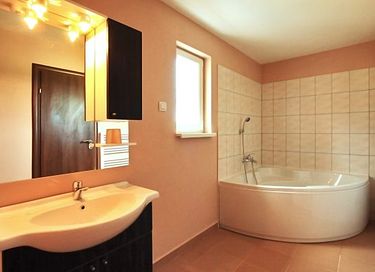 Groot vakantiehuis met zwembad in Istrië - 24