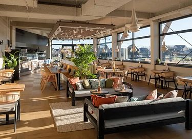 Luxe vakantiehuis met verwarmd binnenzwembad - 11