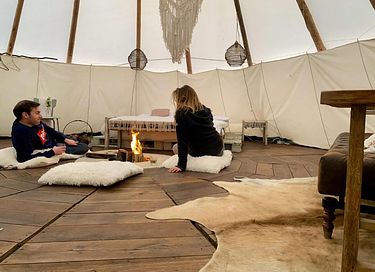 Slapen tussen de schapen in een tipi (5 pers) - 8