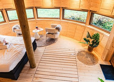 Unique accommodation with built-in jacuzzi - 6