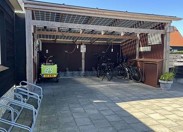 Huisje met zonnig terras op Terschelling - 13
