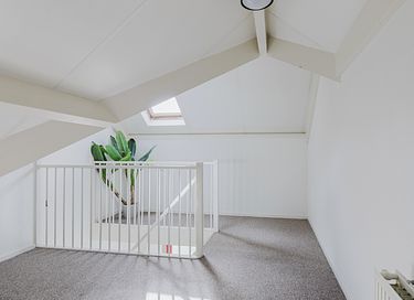 Geräumige Gruppenunterkunft mit überdachter Terrasse - 16