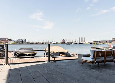 Romantische hotelkamer aan het water - 13