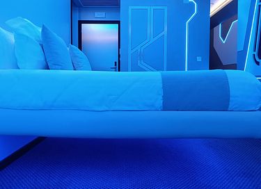 Overnacht in een andere wereld in dit hotel - 10