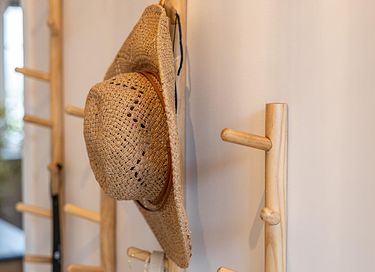 Rural waterfront holiday home - 6
