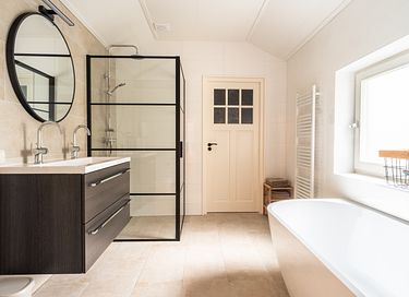 Maison la forêt idyllique dans le sud-est de la Frise - 15