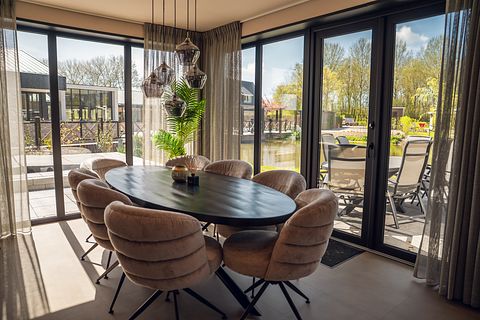 Geräumige Ferienwohnung (max. 8 Personen) - 5