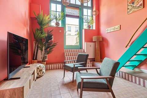 Farbenfrohes Loft mit Palmen in Breda - 3