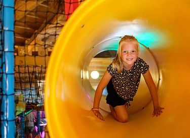 Luxuriöse Glamping-Lodge in gemütlichem Park - 23