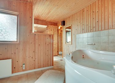Vakantiehuis aan het water op een mooie plek - 11