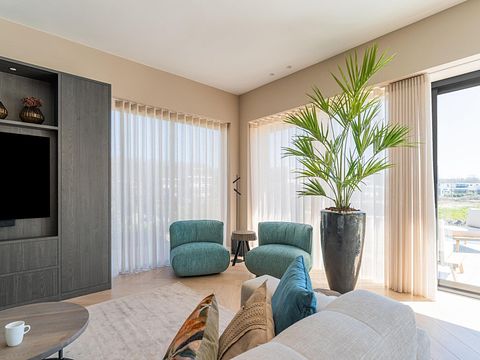 Wellnessvilla aan het water met sauna - 4