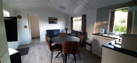 Leuk Tiny House op kleinschalig bosrijk park - 5