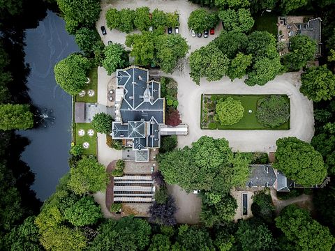 Luxe kasteelkamer met uitzicht op kasteeltuin - 4