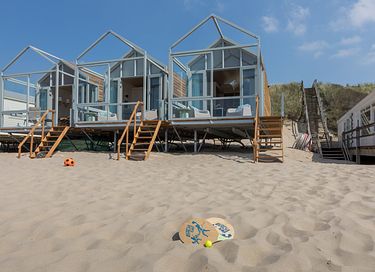 Uniek strandhuisje aan de Zeeuwse kust - 29