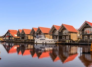 Apartment with harbor view for 4 people - 13
