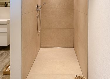 Ruim penthouse met privé wellness en balkon - 12
