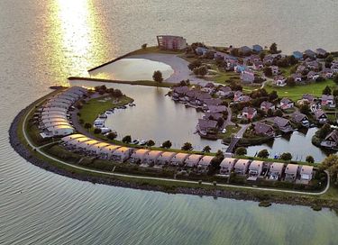 Vakantiehuis (8p) aan het water met wellness - 20