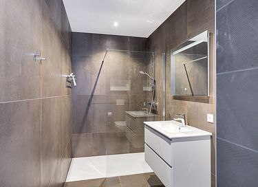 Luxe villa met sauna aan het water - 12