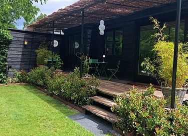Tiny house in greenery - 2