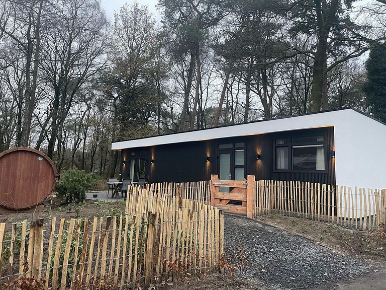 Natuurlodge (4 personen) met privé wellness  - 1