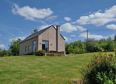 Familienhaus mit Aussicht in den Ardennen